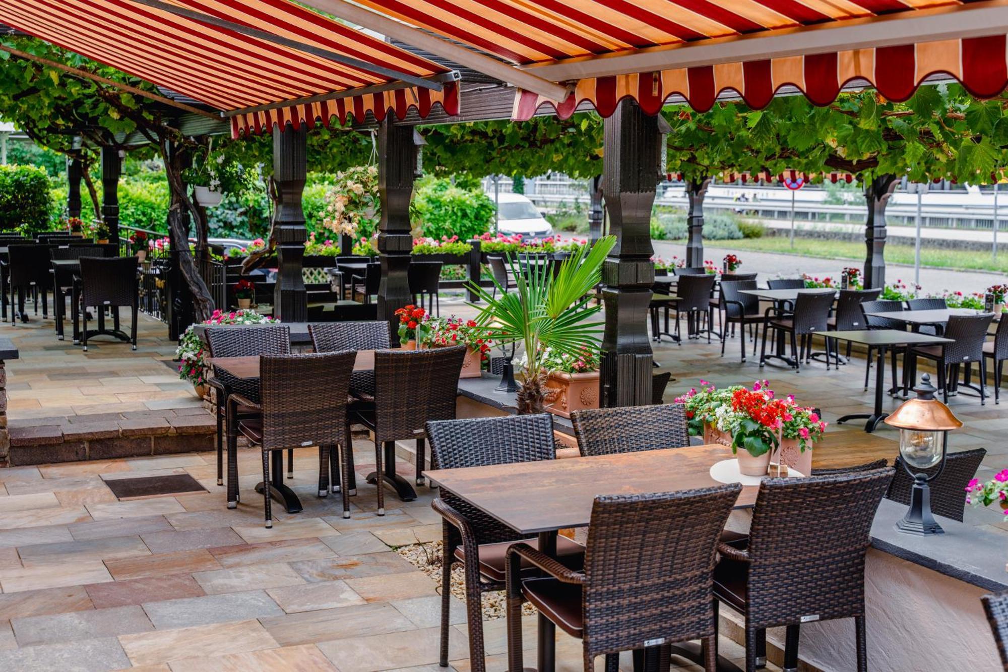 Hotel Unter den Linden Rüdesheim am Rhein Exterior foto