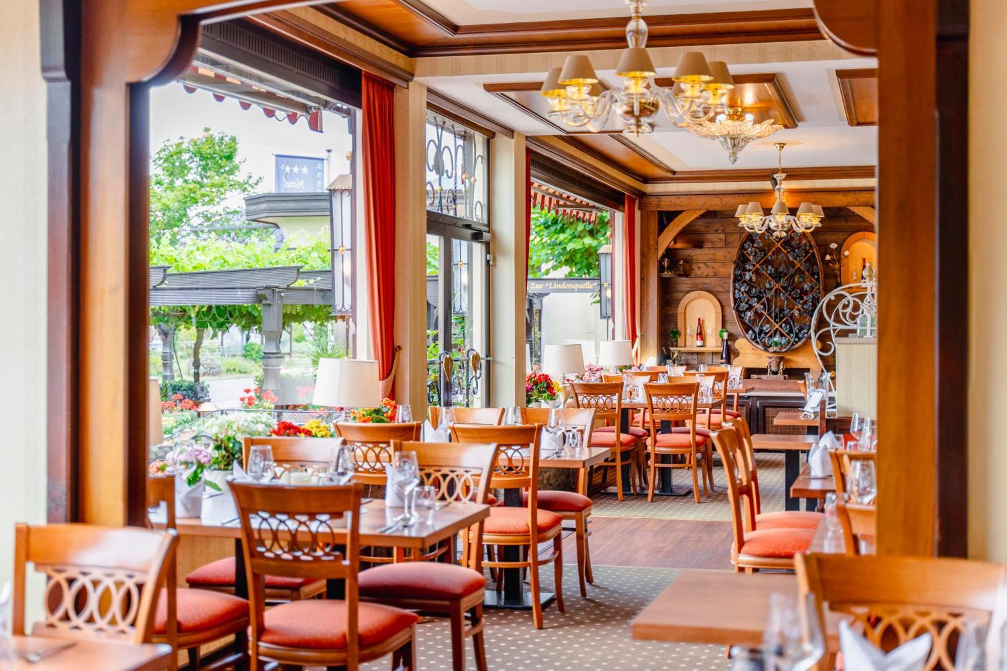 Hotel Unter den Linden Rüdesheim am Rhein Exterior foto